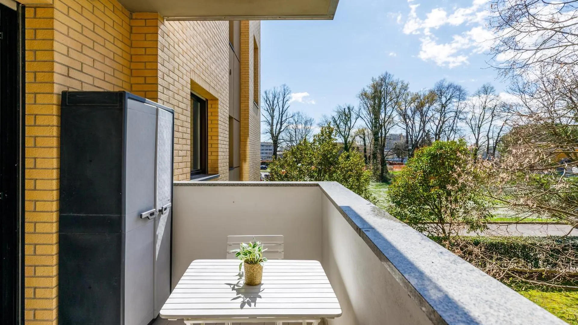 Apartment Ferienwohnung Darsena Dream Parcheggio Privato Due Passi Centro Ravenna