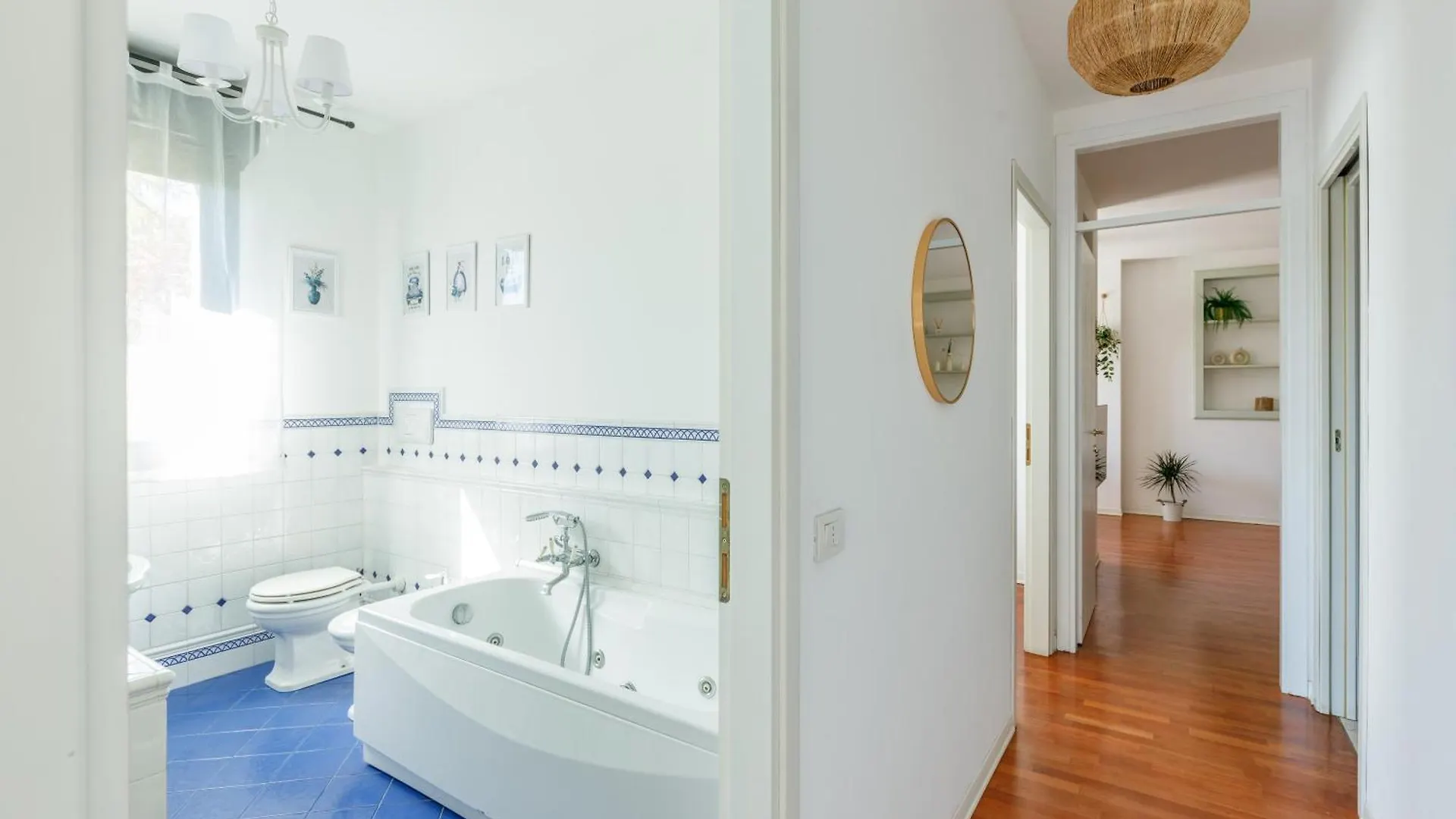 Apartment Ferienwohnung Darsena Dream Parcheggio Privato Due Passi Centro Ravenna Italien